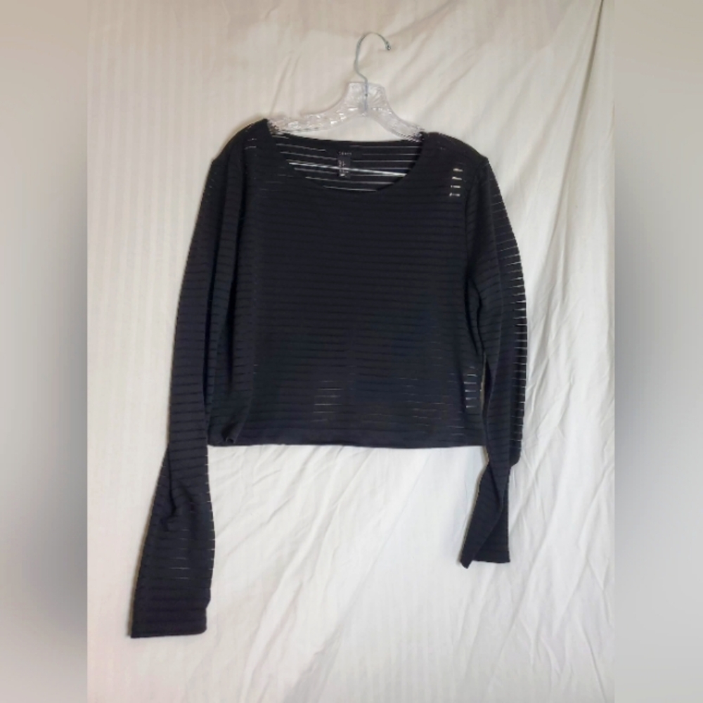 BLACK SHEER CROP TOP